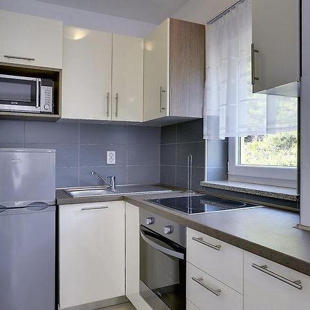 Apartments Kralj Медулин Екстериор снимка