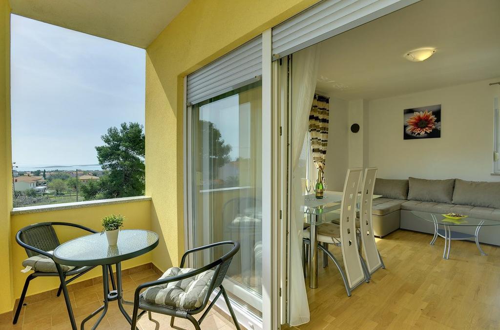 Apartments Kralj Медулин Екстериор снимка