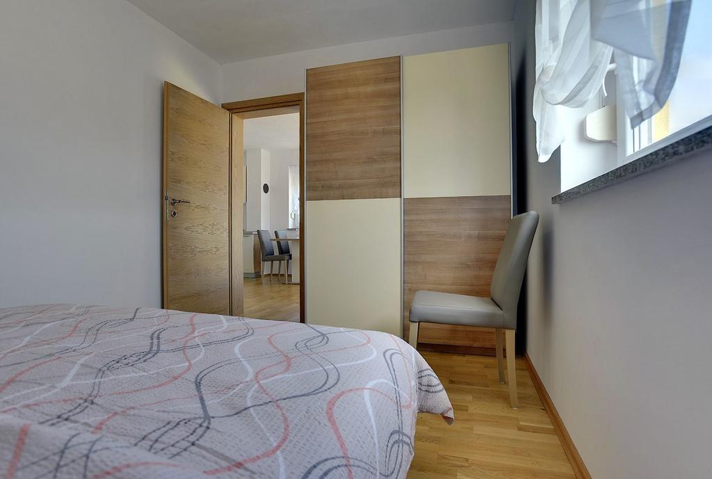 Apartments Kralj Медулин Екстериор снимка